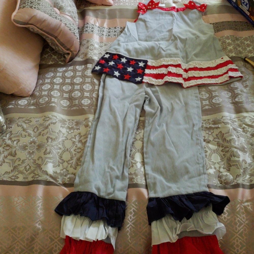 Youth patriotic outfit